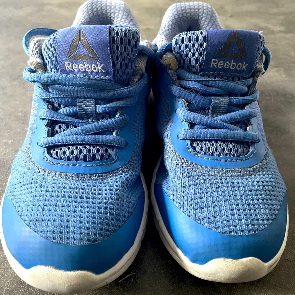 Lightly Used Girls Reebok Shoes